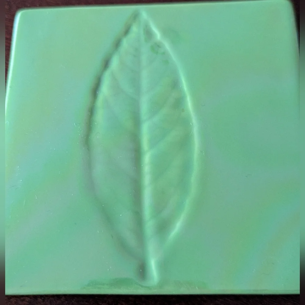 Crate&Barrel Set Of 6 Embossed Irredescent Leaf Coasters Italy